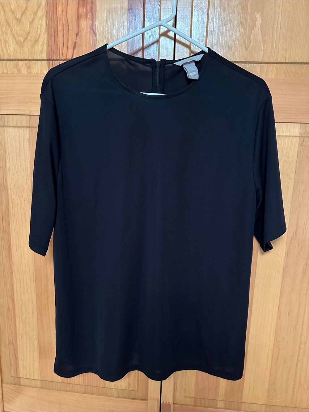 H&M Black Short Sleeve Crew Top